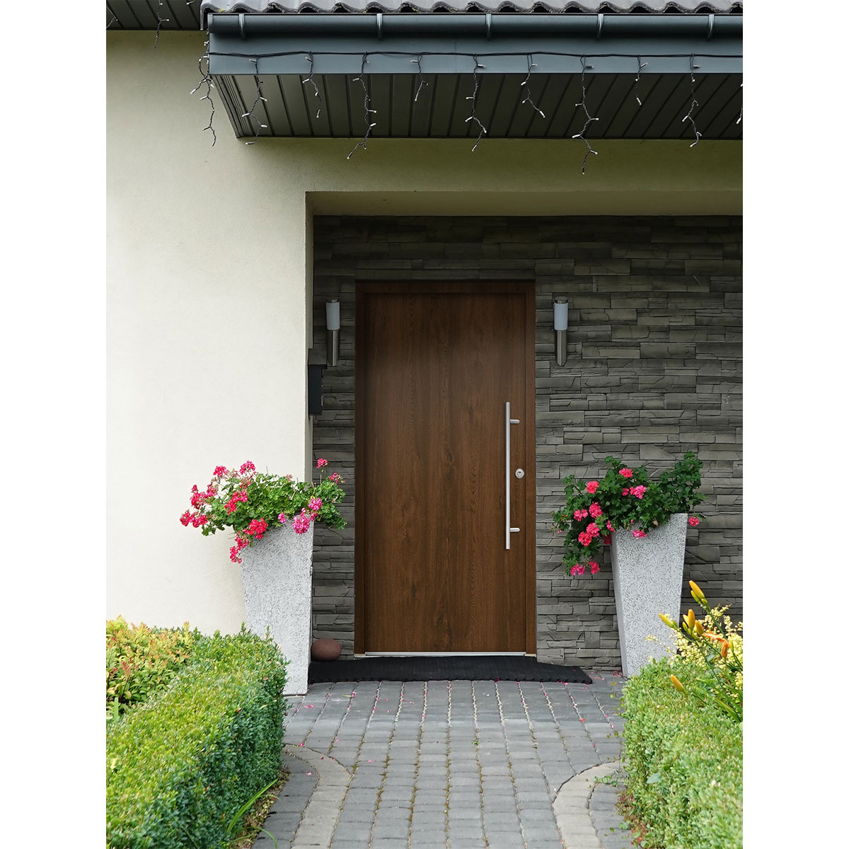 SplenDoor  Premium-Haustür Passivedoor Ribe RC2 energiesparend einbruchsicher nussbaum 100 x 200 cm rechts | 128317 – Bild 3
